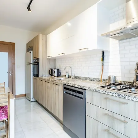 Located Spacious Perfect Flat In Kadikoy Κωνσταντινούπολη